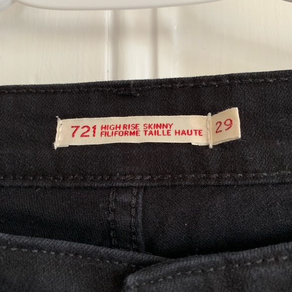 Levi’s black skinny jeans - Picture 5 of 6